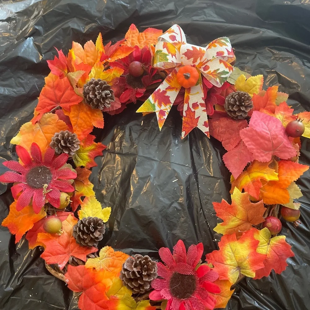 Fall Wreath - Picture 1 of 2
